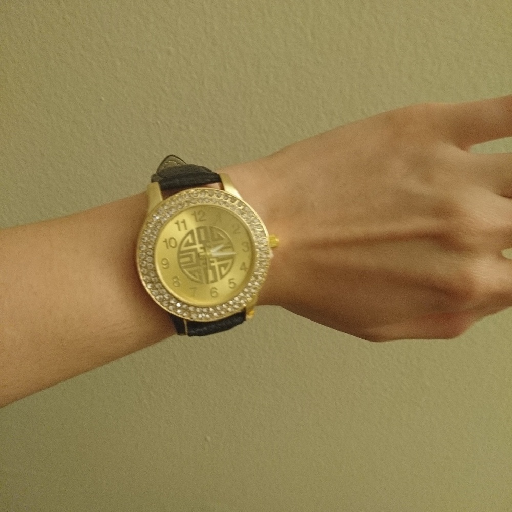 Watch ⌚ 😍 - Picture 3 of 3